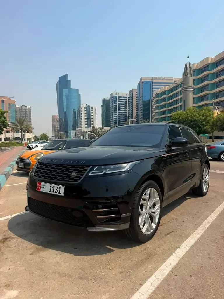 Land Rover Range Rover Velar 2.0 AT AWD (300 hp)