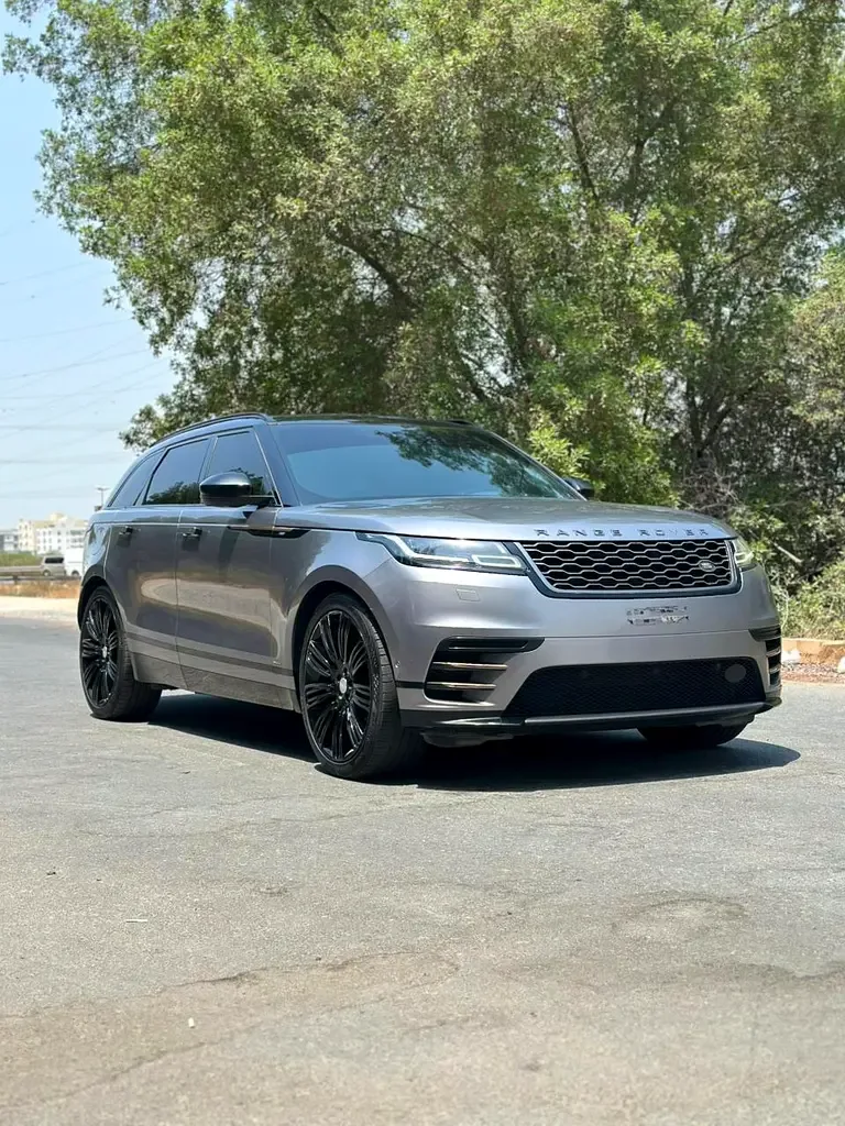 Land Rover Range Rover Velar 2.0 AT AWD (300 hp)