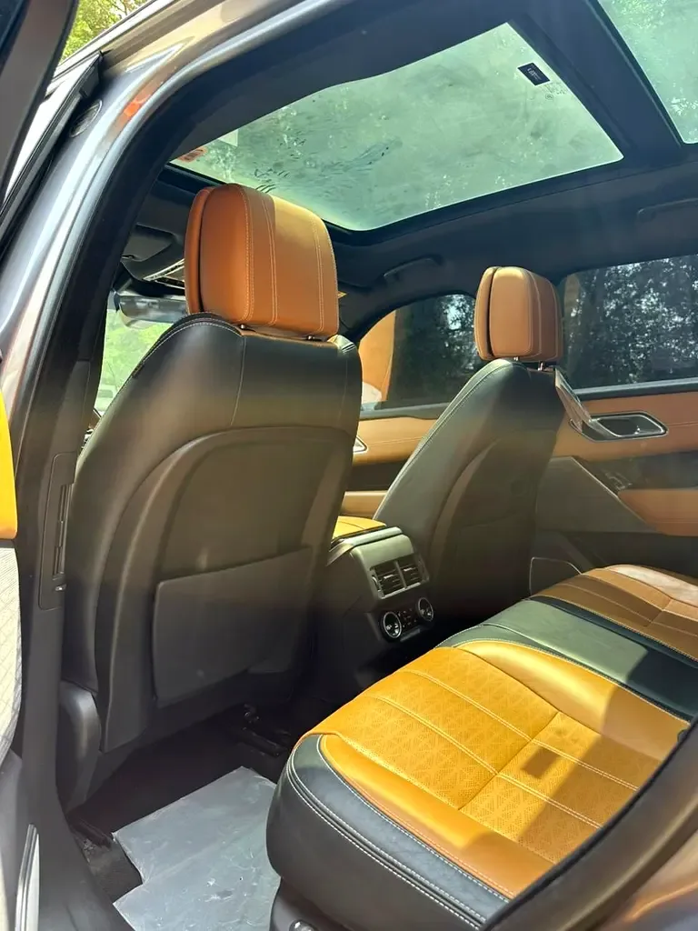 Land Rover Range Rover Velar 2.0 AT AWD (300 hp) - 8