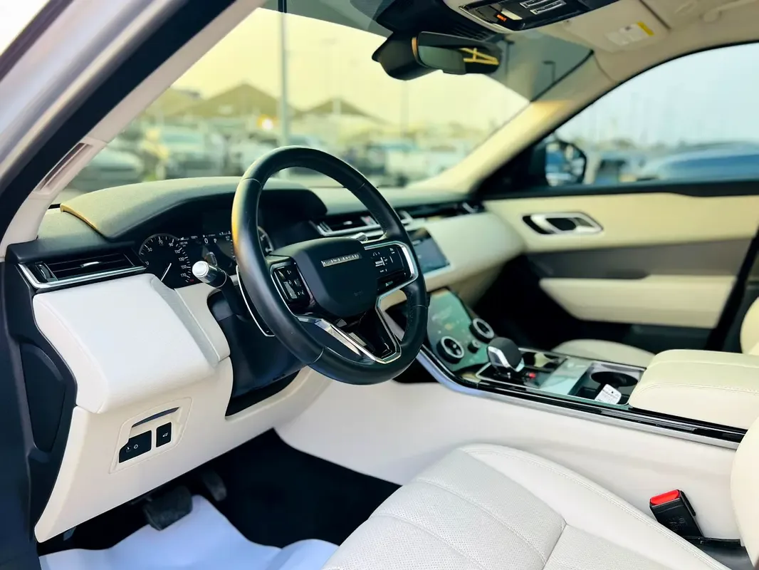 Land Rover Range Rover Velar 2.0 T AT AWD (250 حصان) - 5