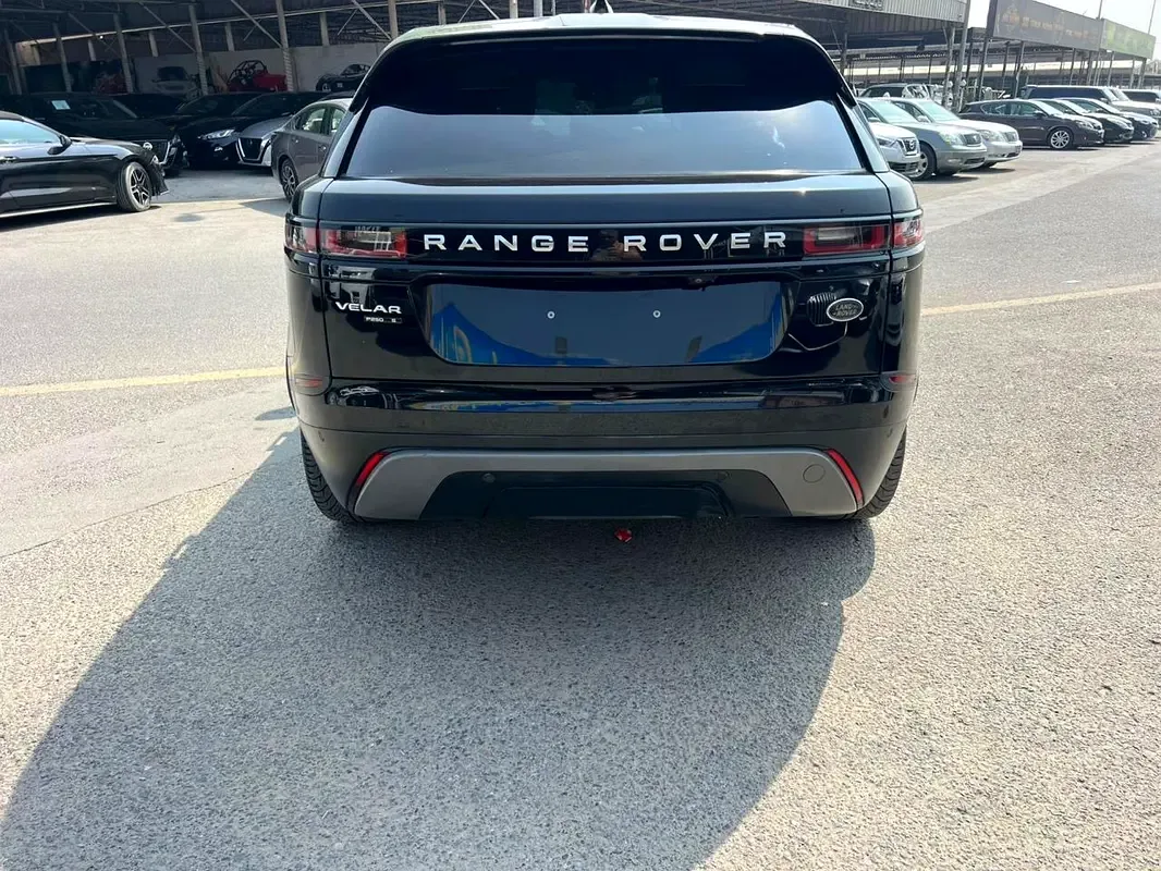 Land Rover Range Rover Velar 2.0 T AT AWD (250 hp) - 3