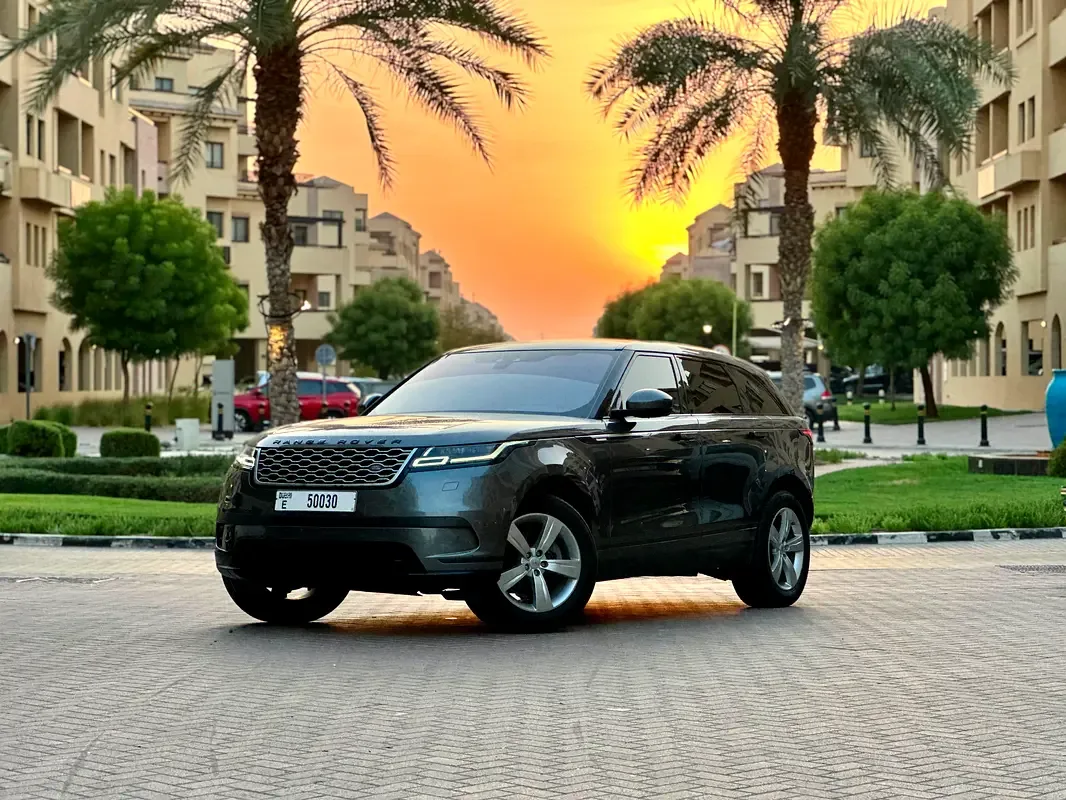 Land Rover Range Rover Velar 2.0 T AT AWD (250 حصان) - 2