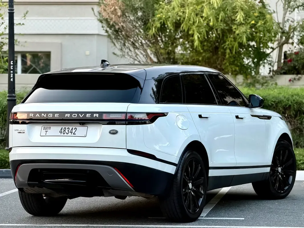 Land Rover Range Rover Velar 2.0 T AT AWD (250 حصان) - 8