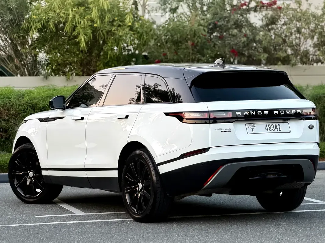Land Rover Range Rover Velar 2.0 T AT AWD (250 حصان) - 11