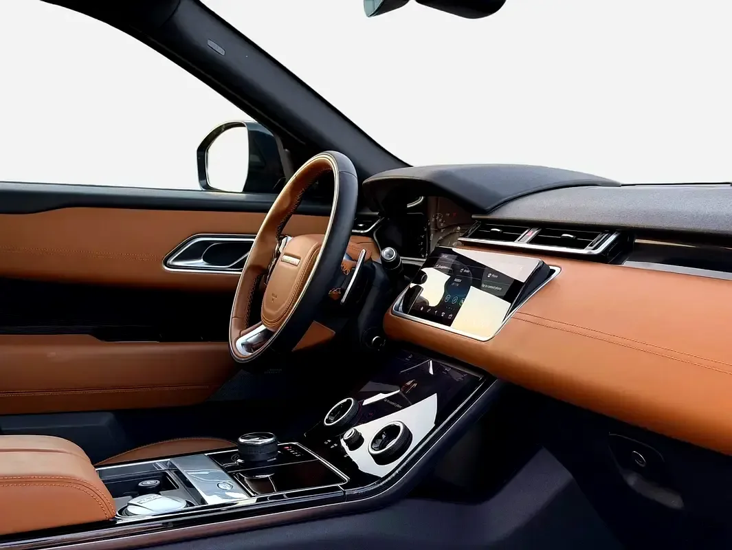 Land Rover Range Rover Velar 2.0 T AT AWD (250 hp) - 12