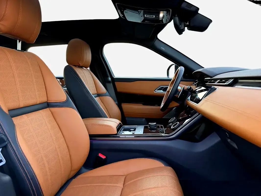 Land Rover Range Rover Velar 2.0 T AT AWD (250 hp) - 17