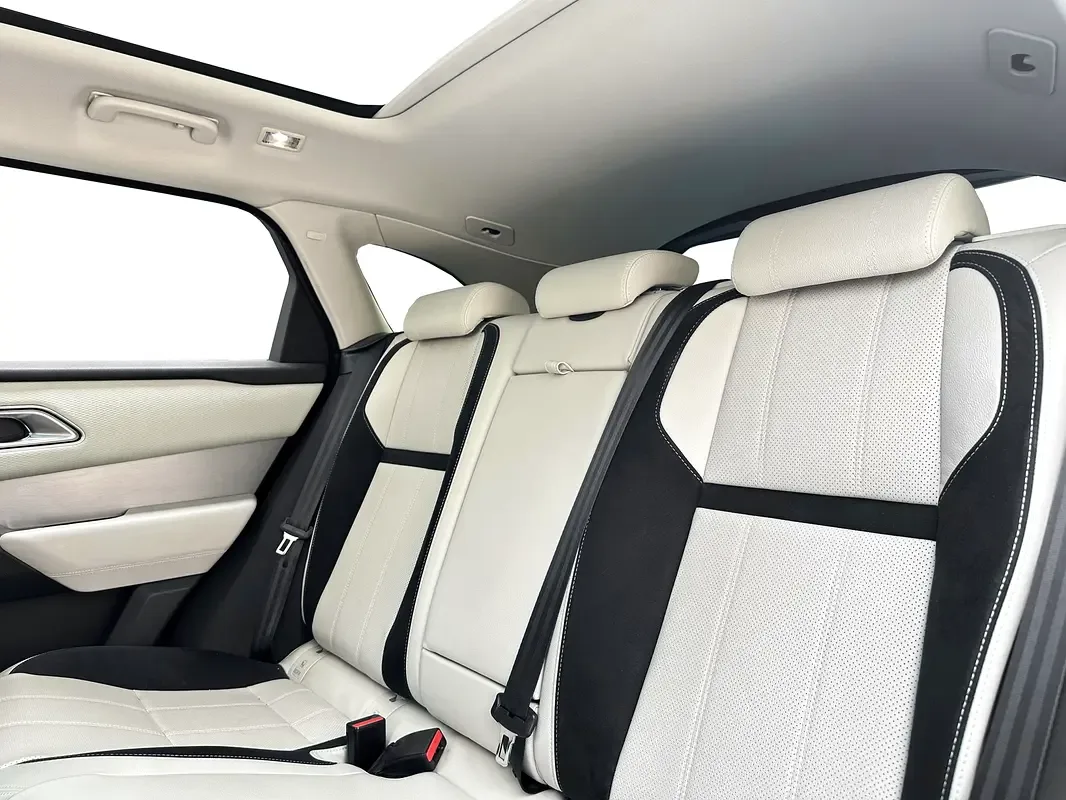 Land Rover Range Rover Velar 2.0 T AT AWD (250 hp) - 9