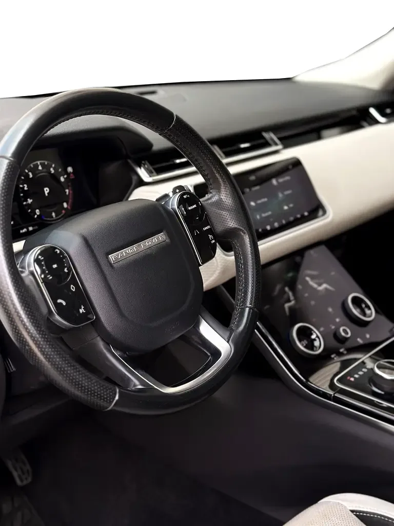 Land Rover Range Rover Velar 2.0 T AT AWD (250 hp) - 11