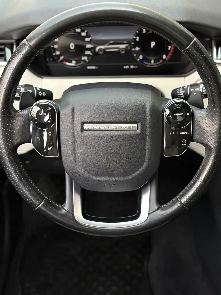 Land Rover Range Rover Velar 2.0 T AT AWD (250 hp) - 13