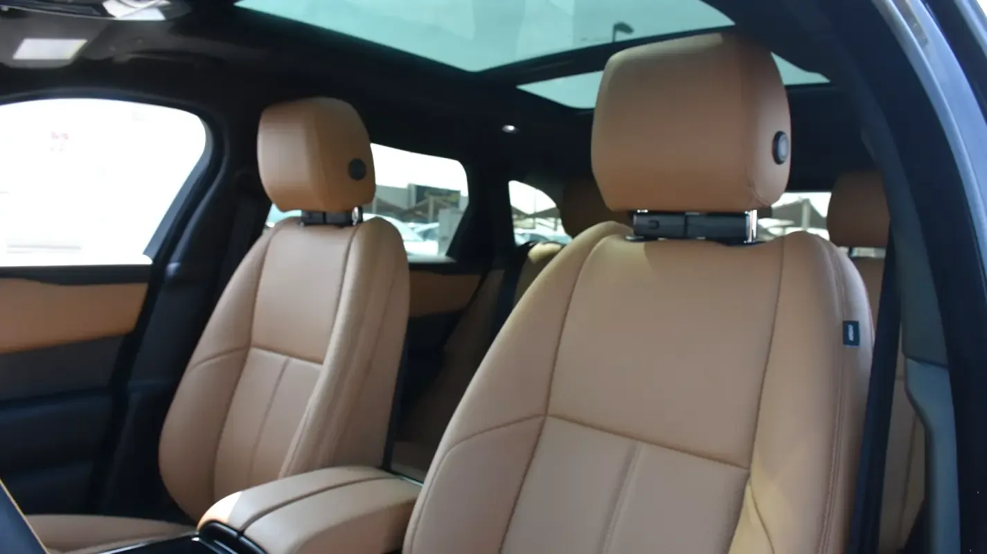 Land Rover Range Rover Velar 3.0 AT AWD (400 hp) - 14