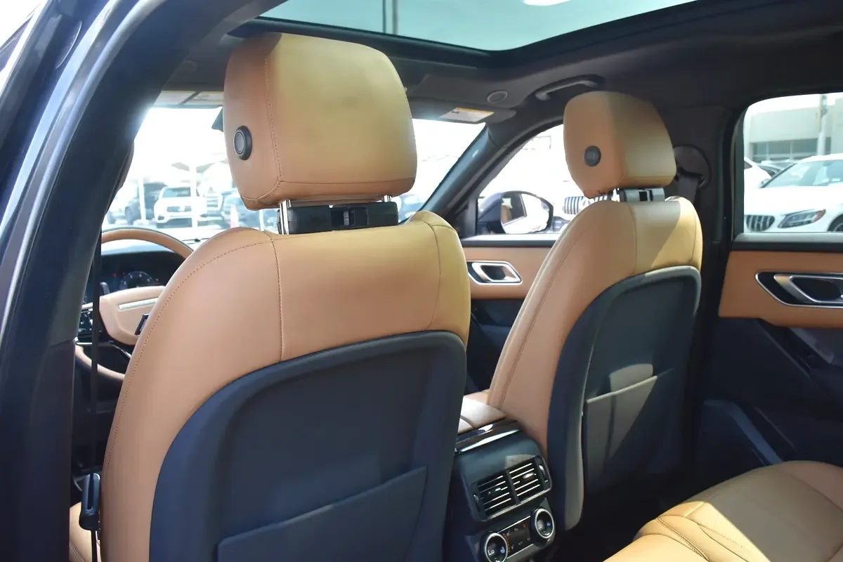 Land Rover Range Rover Velar 3.0 AT AWD (400 hp) - 15