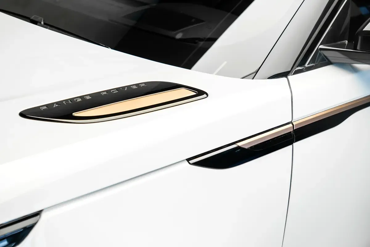 Land Rover Range Rover Velar 3.0 V6 AT AWD (340 حصان) - 4