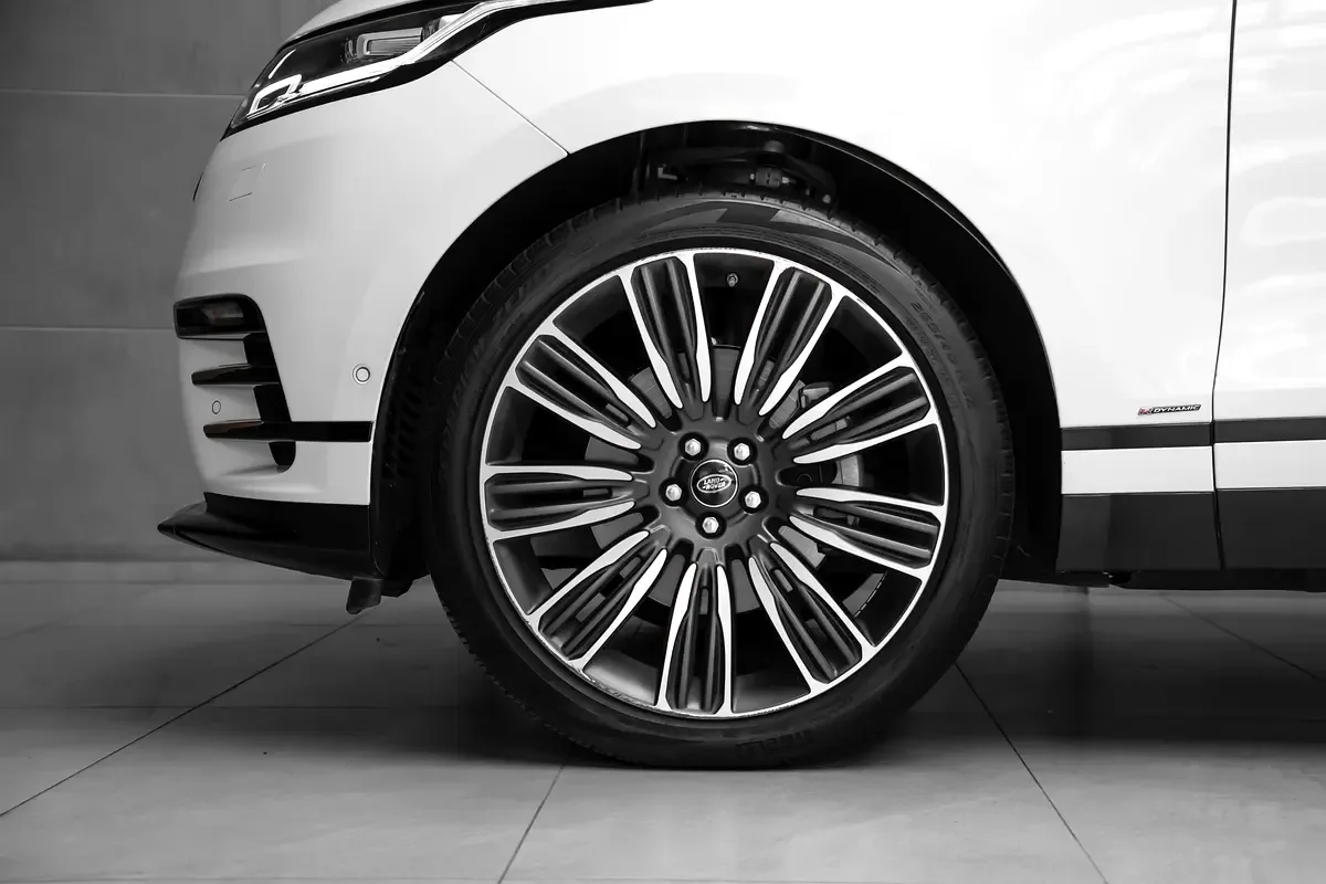 Land Rover Range Rover Velar 3.0 V6 AT AWD (340 حصان) - 5