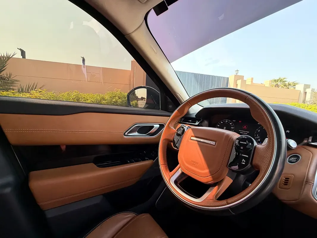 Land Rover Range Rover Velar 3.0 V6 AT AWD (380 حصان) - 3