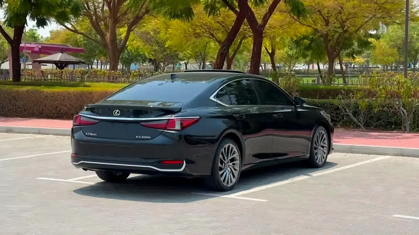 Lexus ES 2.5 CVT (218 hp) - 5