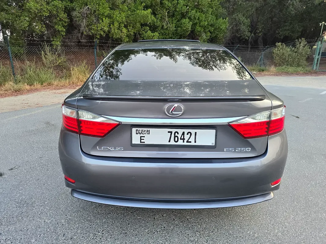 Lexus ES 250 AT (184 hp) - 6