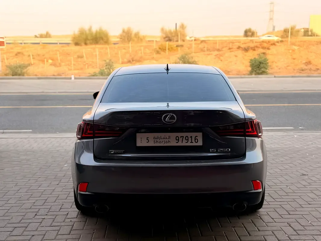 Lexus ES 250 AT (184 hp) - 4