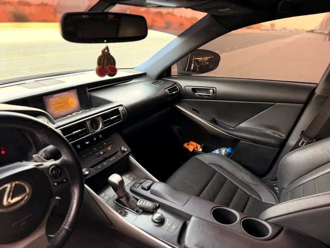 Lexus ES 250 AT (184 hp) - 7