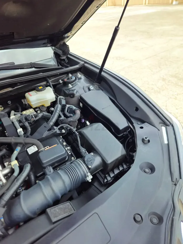 Lexus ES 300h CVT (218 hp) - 14