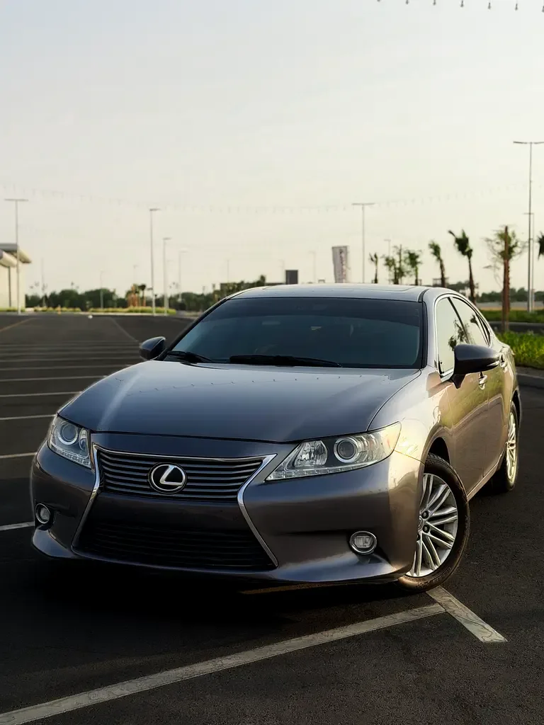 Lexus ES 350 AT (249 hp)