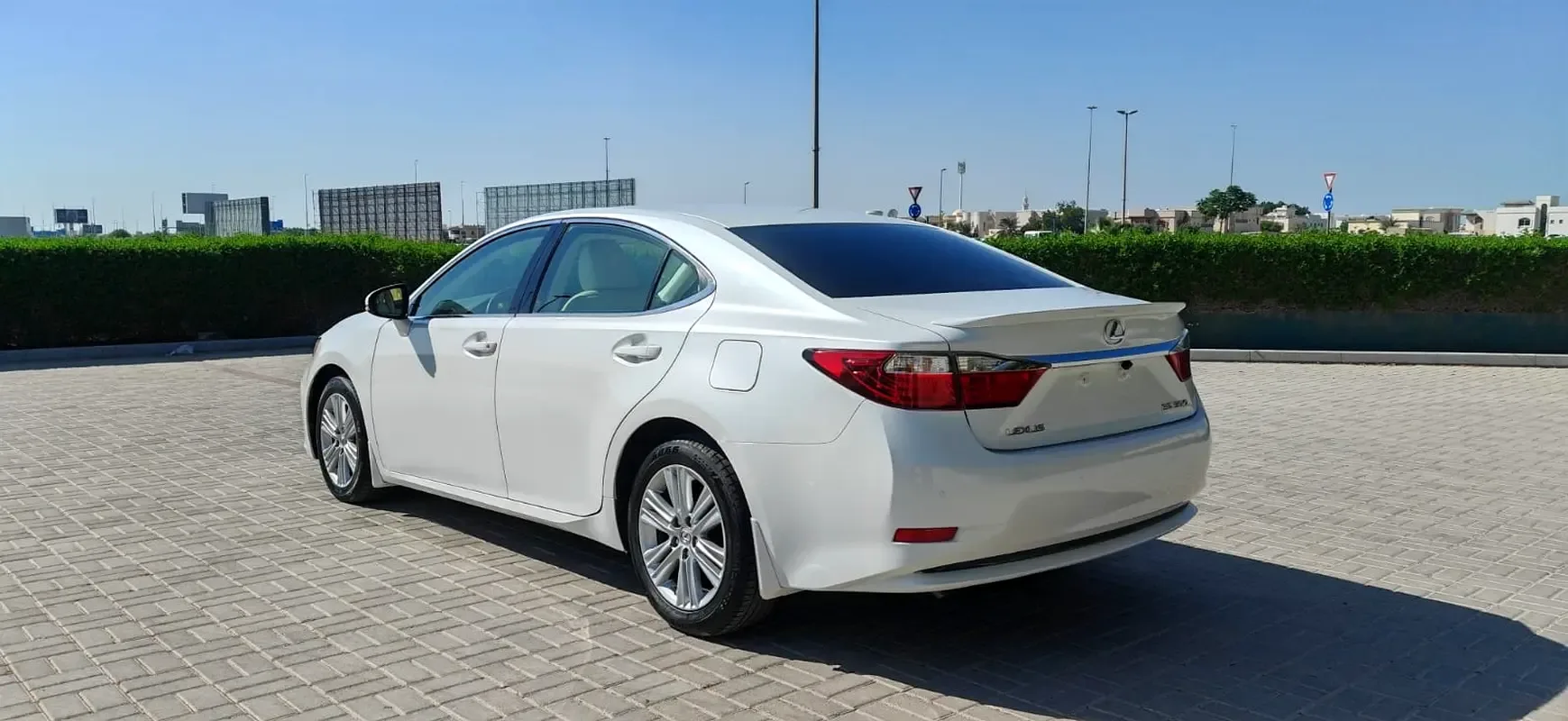 Lexus ES 350 AT (249 hp) - 5