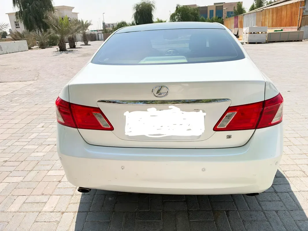 Lexus ES 350 AT (277 حصان) - 8