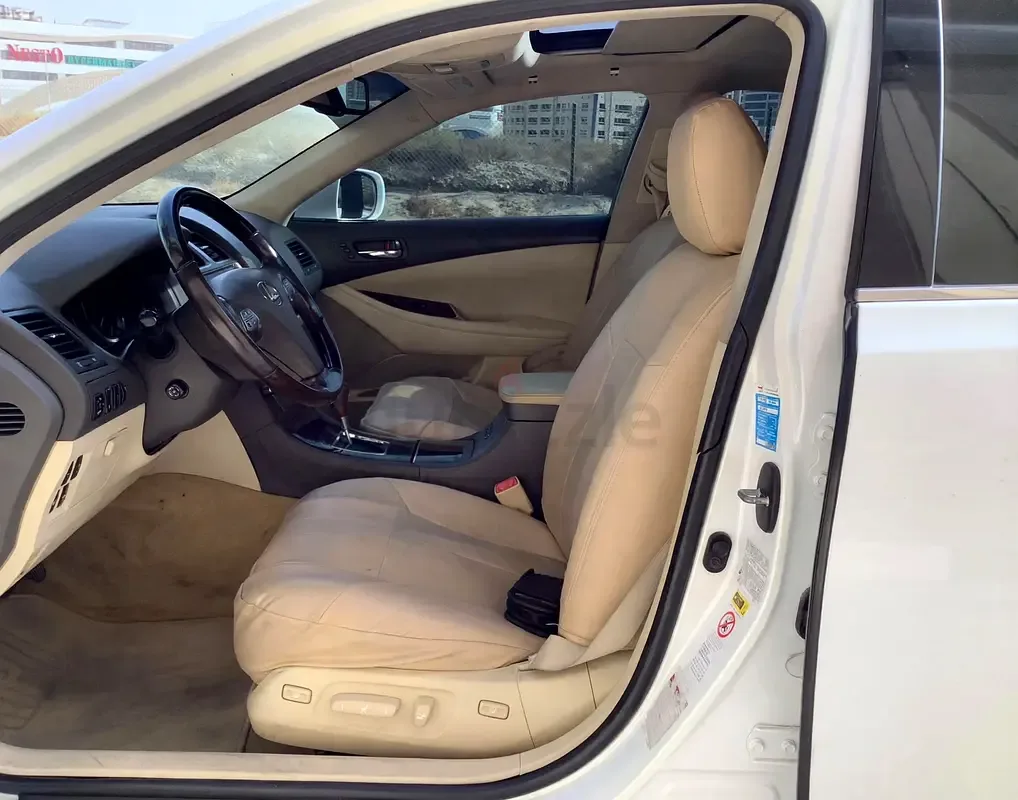 Lexus ES 350 AT (277 حصان) - 7
