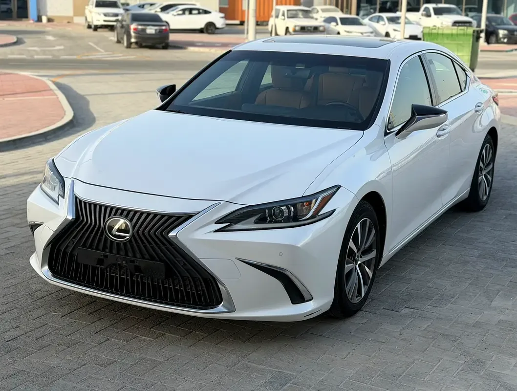 Lexus ES 350 AT (306 hp)