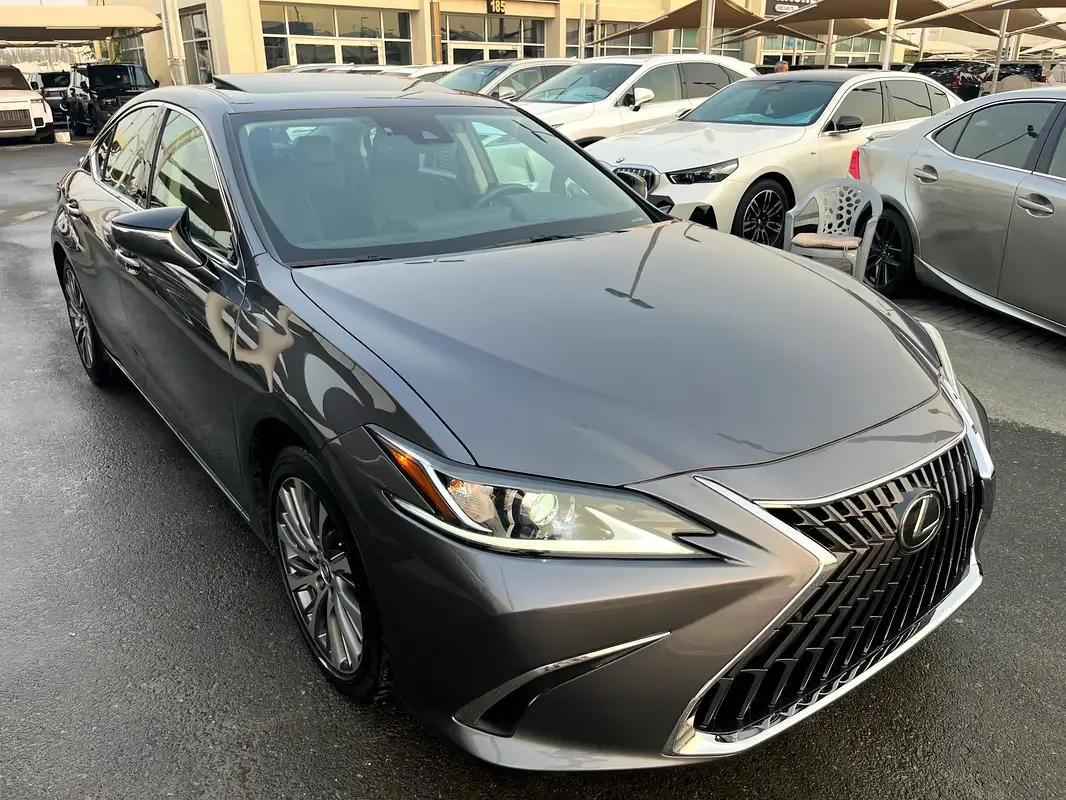 Lexus ES 350 AT (306 hp)