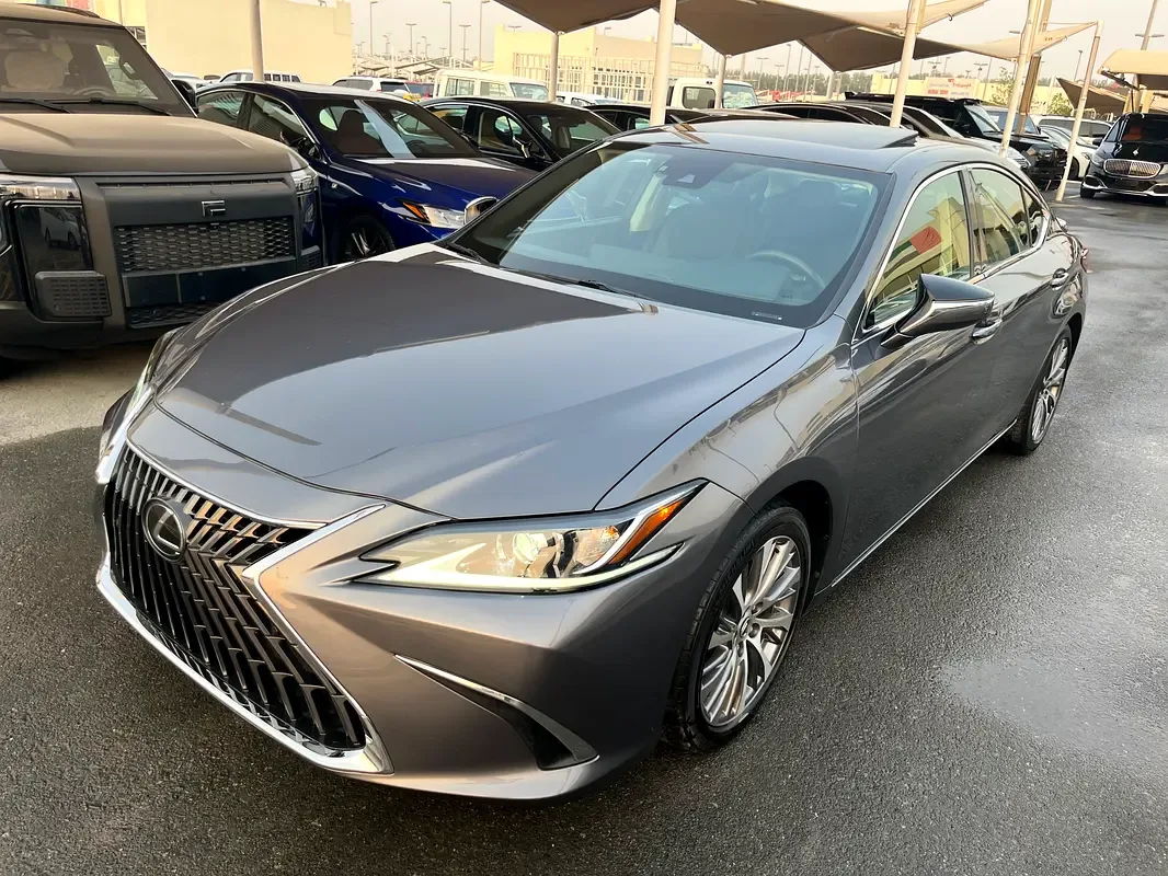 Lexus ES 350 AT (306 حصان) - 5