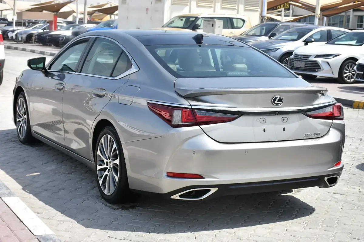 Lexus ES 350 AT (306 hp) - 4