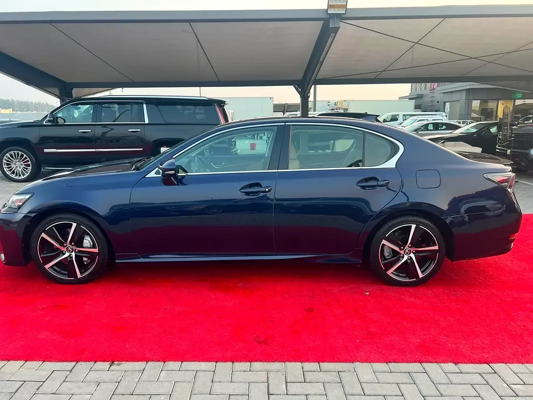 Lexus GS 350 AT (315 حصان) - 4