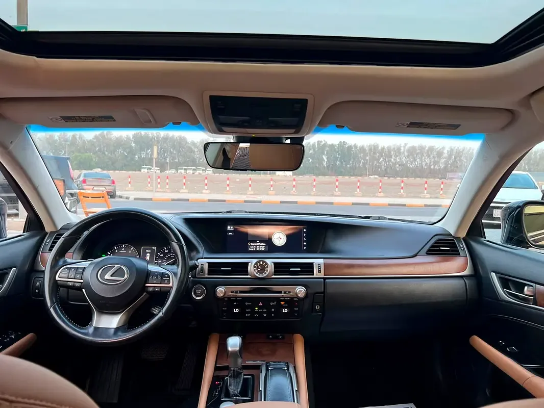 Lexus GS 350 AT (315 حصان) - 12
