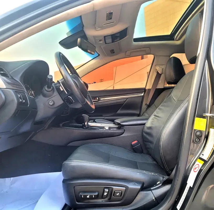 Lexus GS 350 AT (315 حصان) - 12