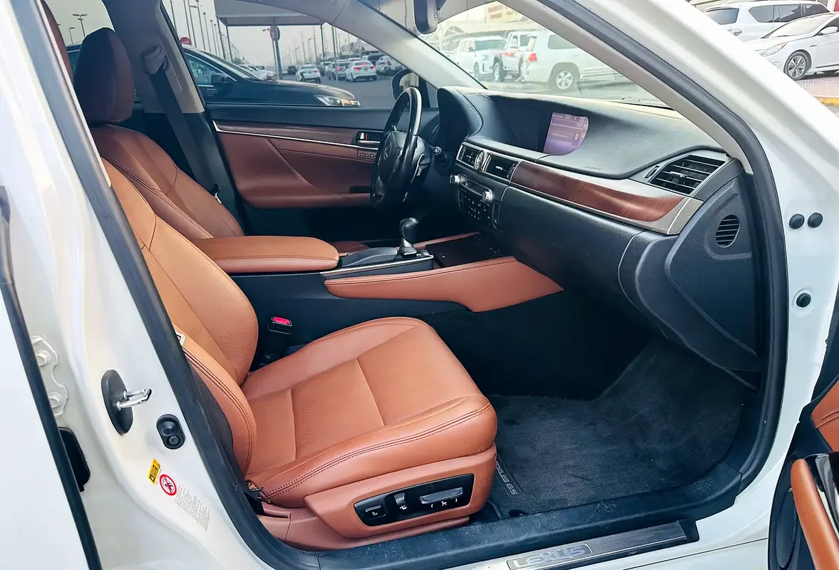 Lexus GS 350 AT (315 hp) - 7