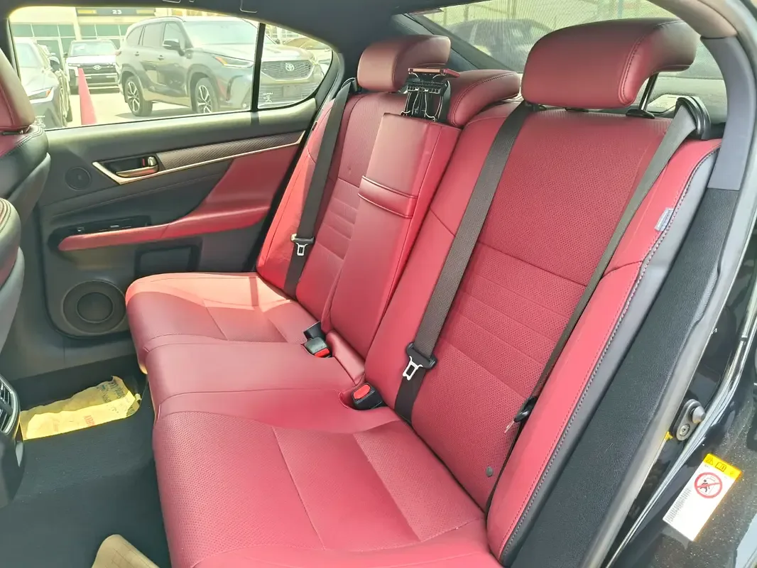 Lexus GS 350 AT (315 hp) - 14