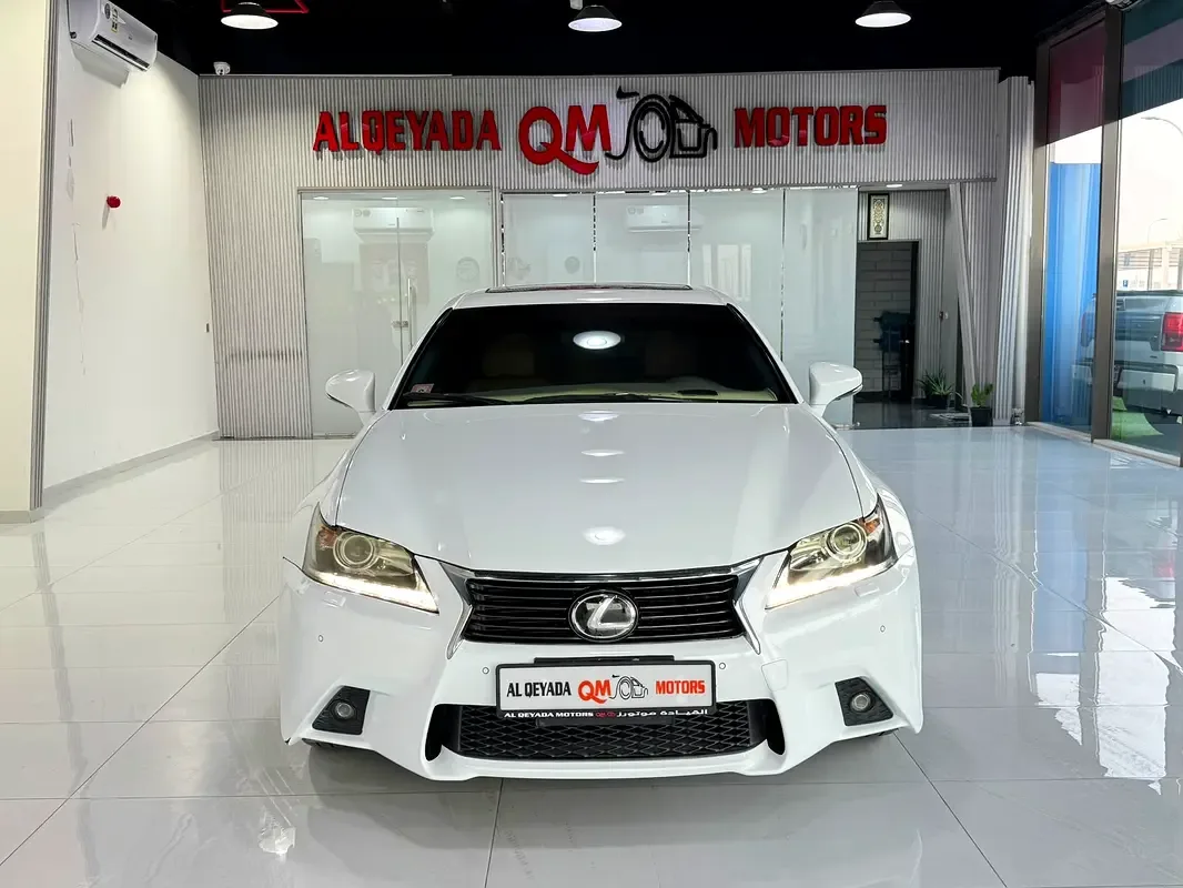 Lexus GS 350 AT AWD (317 hp)
