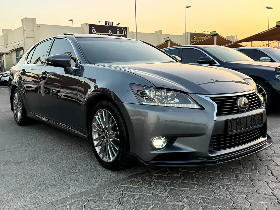 Lexus GS 350 AT AWD (317 hp) - 4