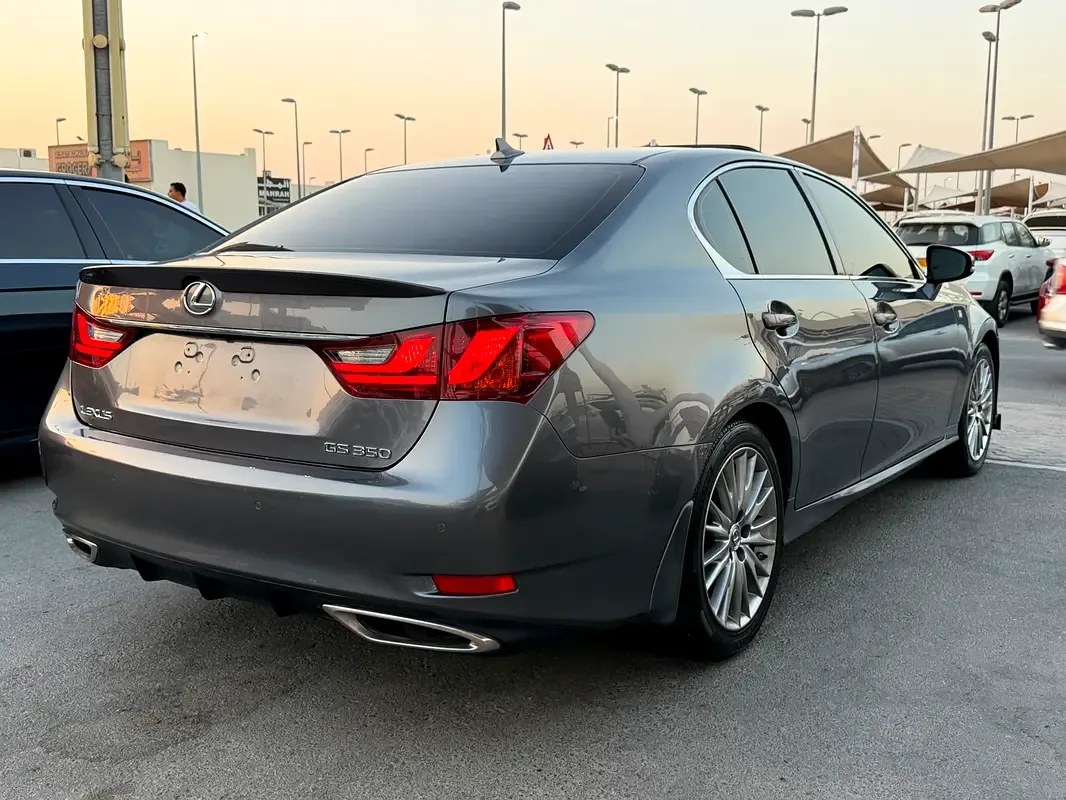 Lexus GS 350 AT AWD (317 hp) - 6