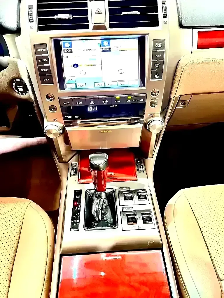 Lexus GX 460 AT (296 حصان) - 10