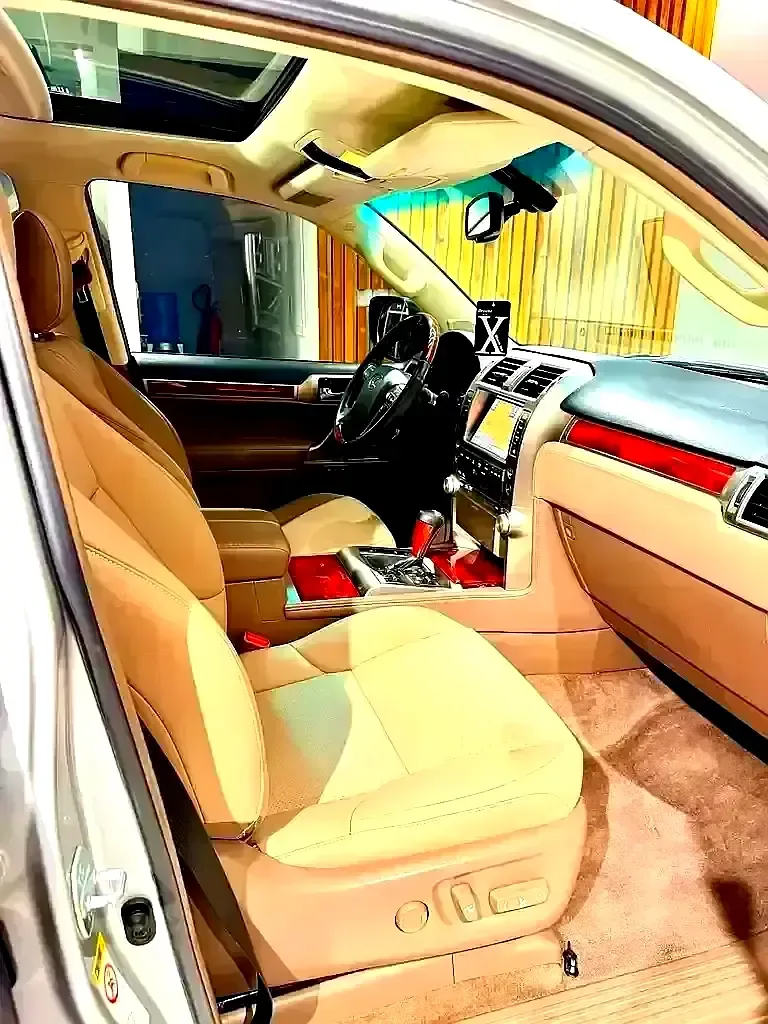Lexus GX 460 AT (296 حصان) - 11