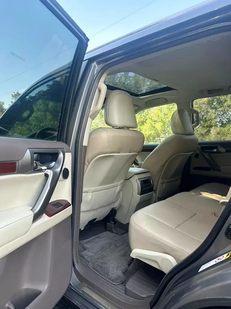 Lexus GX 460 AT (296 حصان) - 13