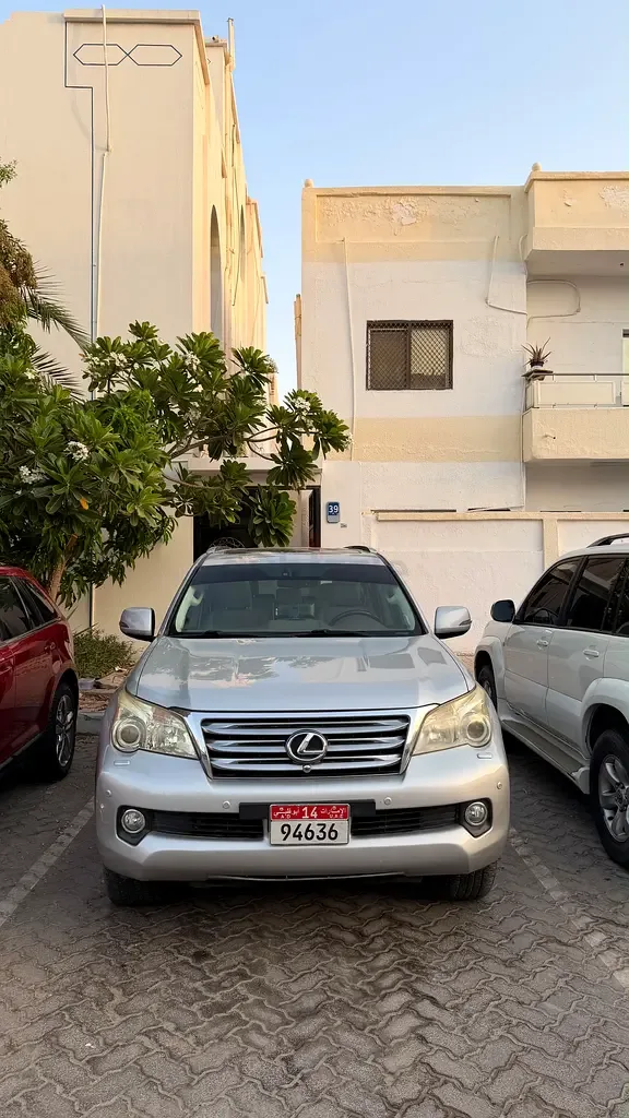 Lexus GX 460 AT (296 hp)