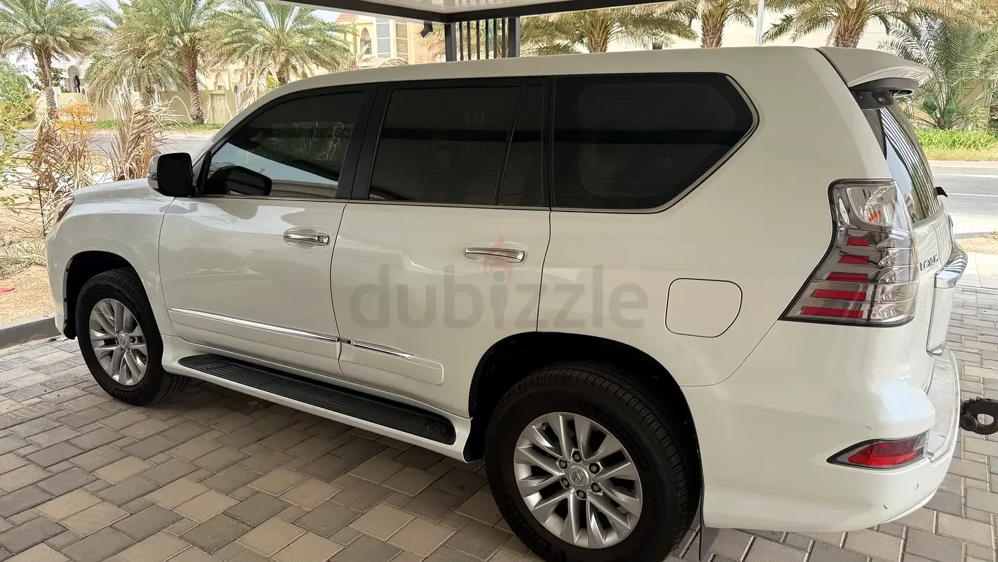 Lexus GX 460 AT AWD (5 places) (296 hp)