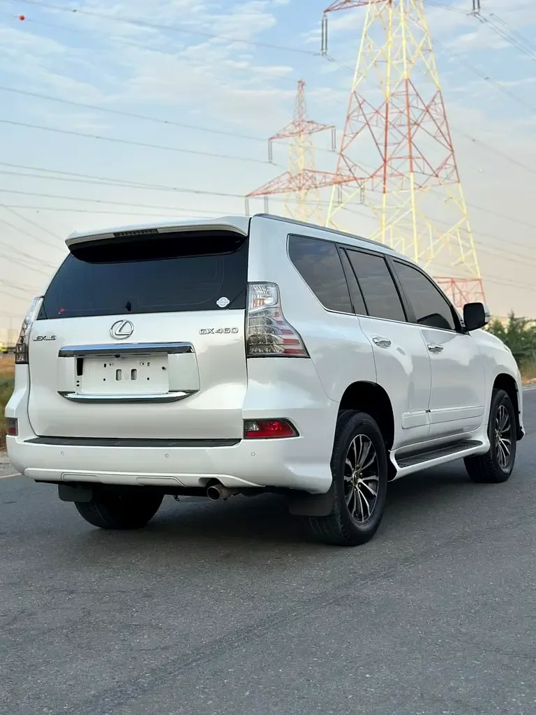 Lexus GX 460 AT AWD (5 مقاعد) (296 حصان) - 4