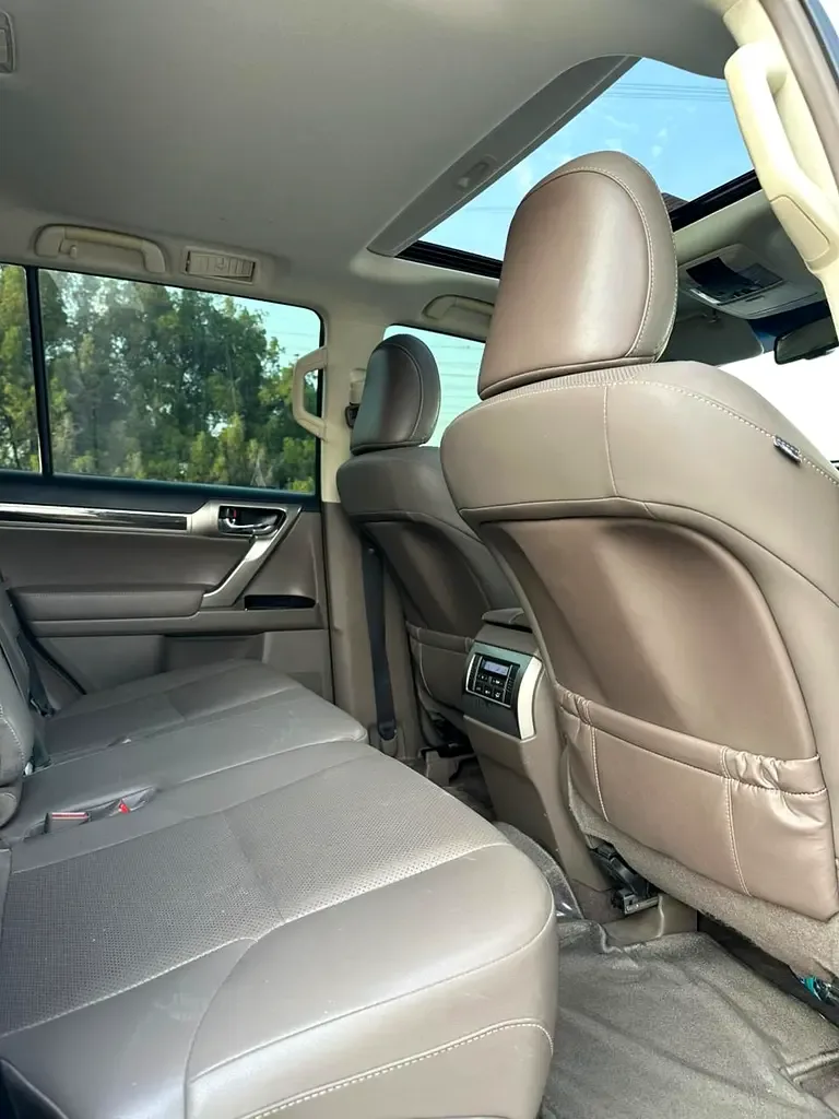 Lexus GX 460 AT AWD (5 مقاعد) (296 حصان) - 15