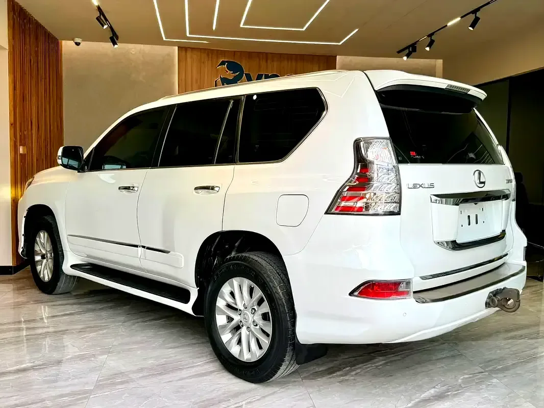 Lexus GX 460 AT AWD (5 مقاعد) (296 حصان) - 5