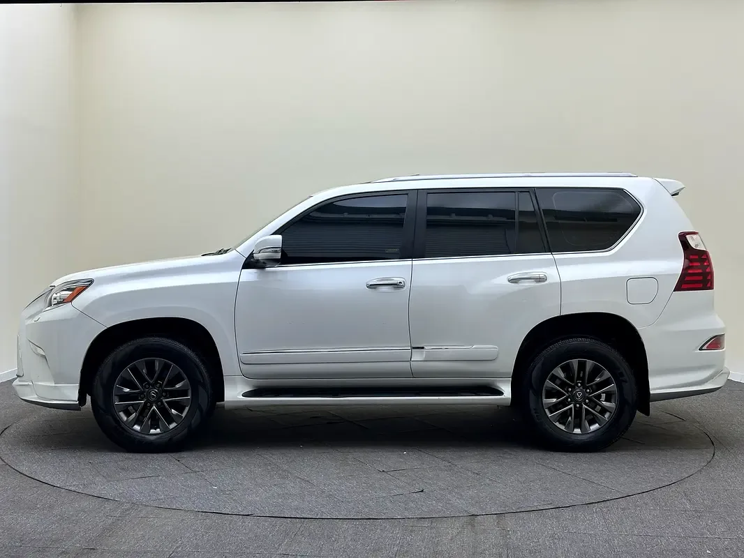 Lexus GX 460 AT AWD (5 مقاعد) (296 حصان) - 3