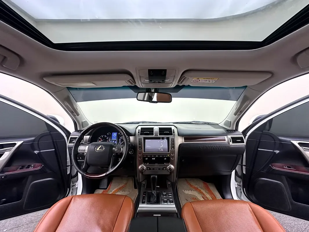 Lexus GX 460 AT AWD (5 مقاعد) (296 حصان) - 8