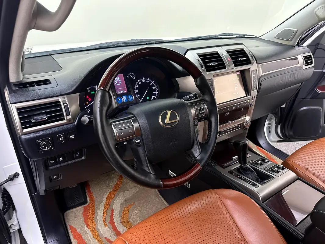 Lexus GX 460 AT AWD (5 مقاعد) (296 حصان) - 5